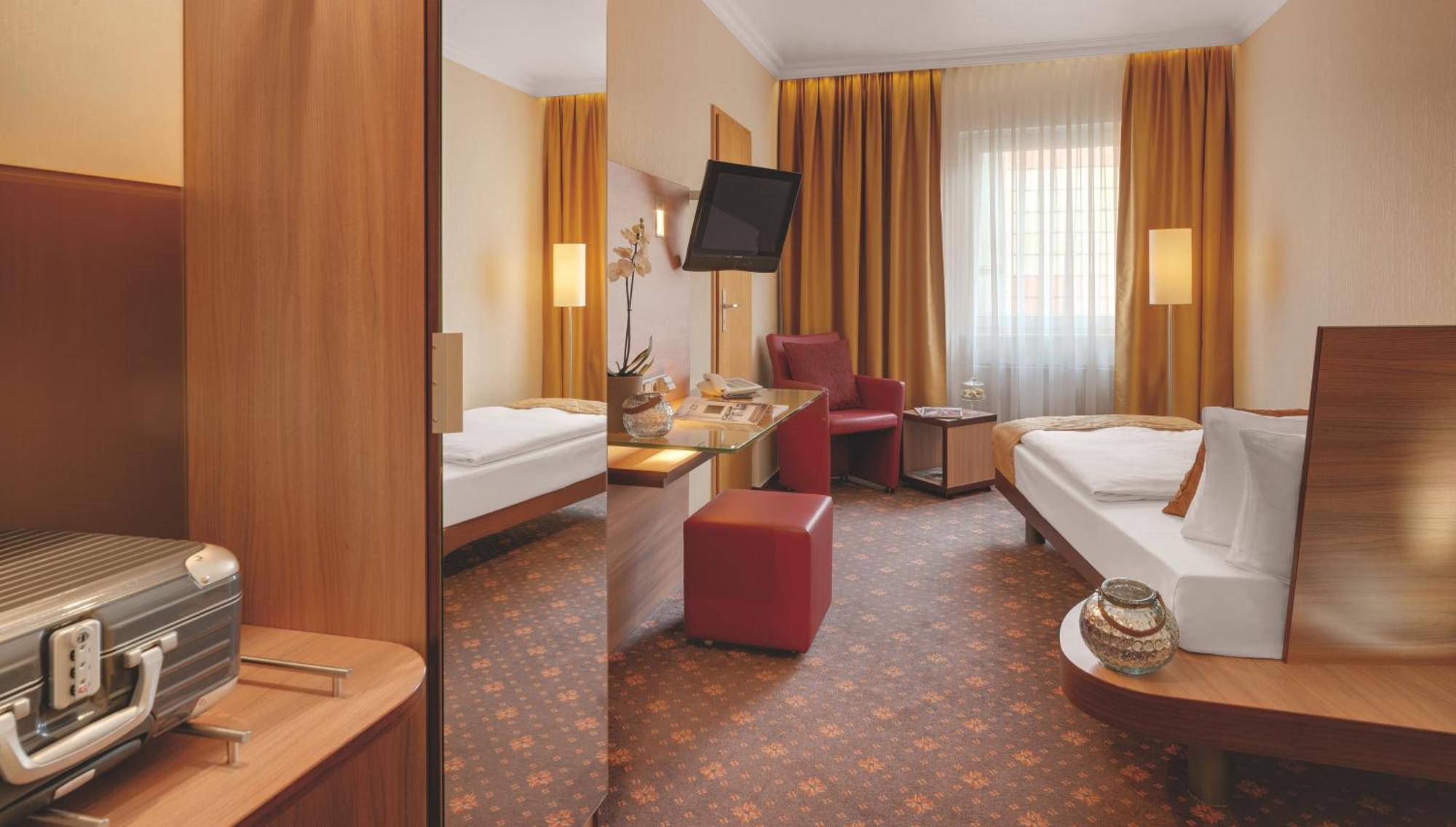 Hotel Wegner - T H E Culinary Art