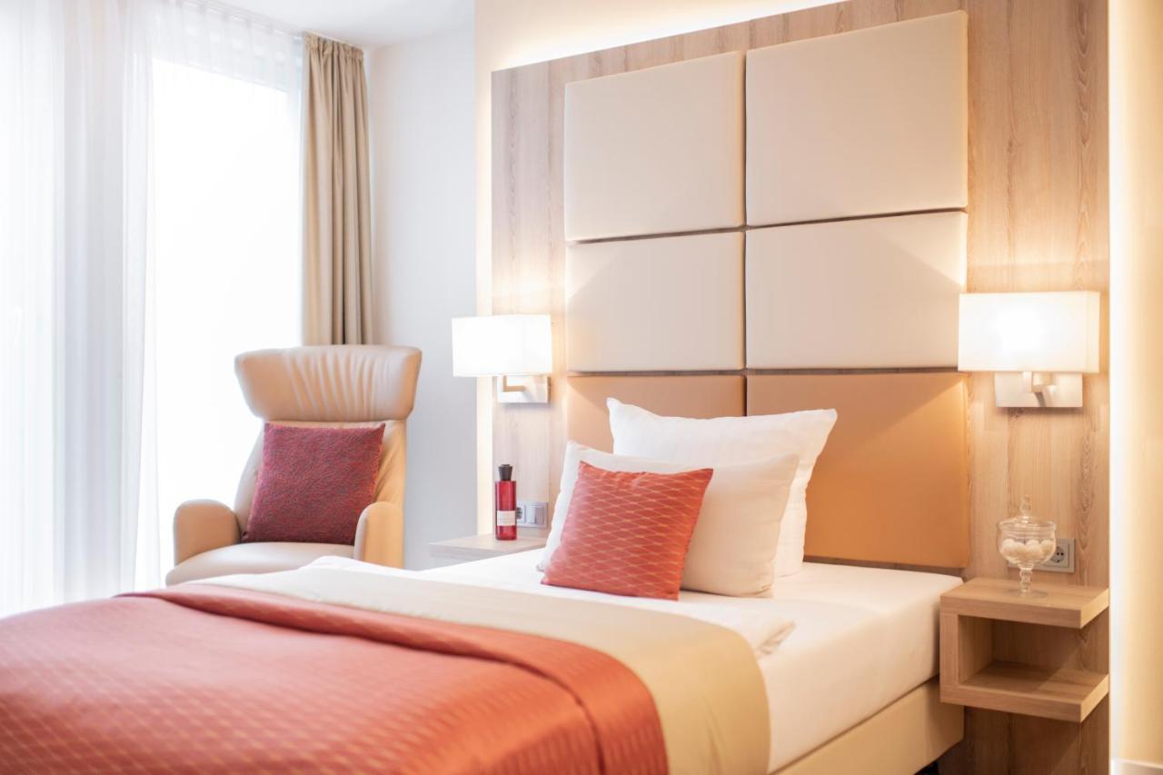 Wegner - T H E Culinary Art Hotel